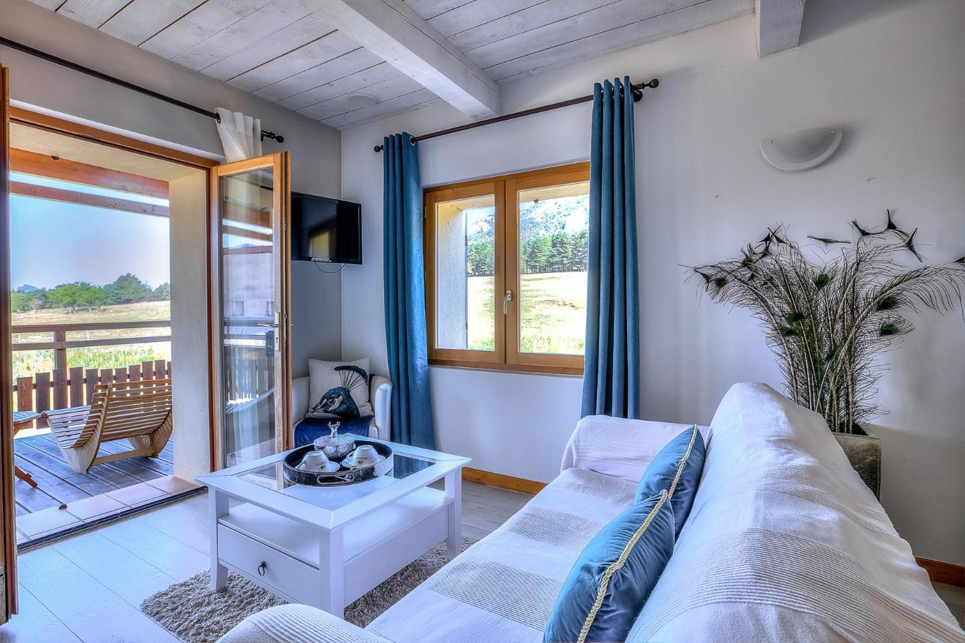 Reserve Des Monts D'Azur Andon Esterno foto